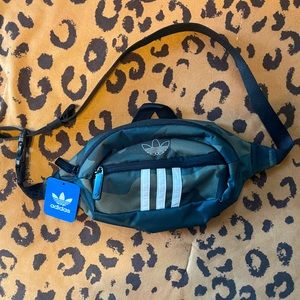 adidas Originals Unisex National Waist Pack/Fanny Pack/Travel Bag